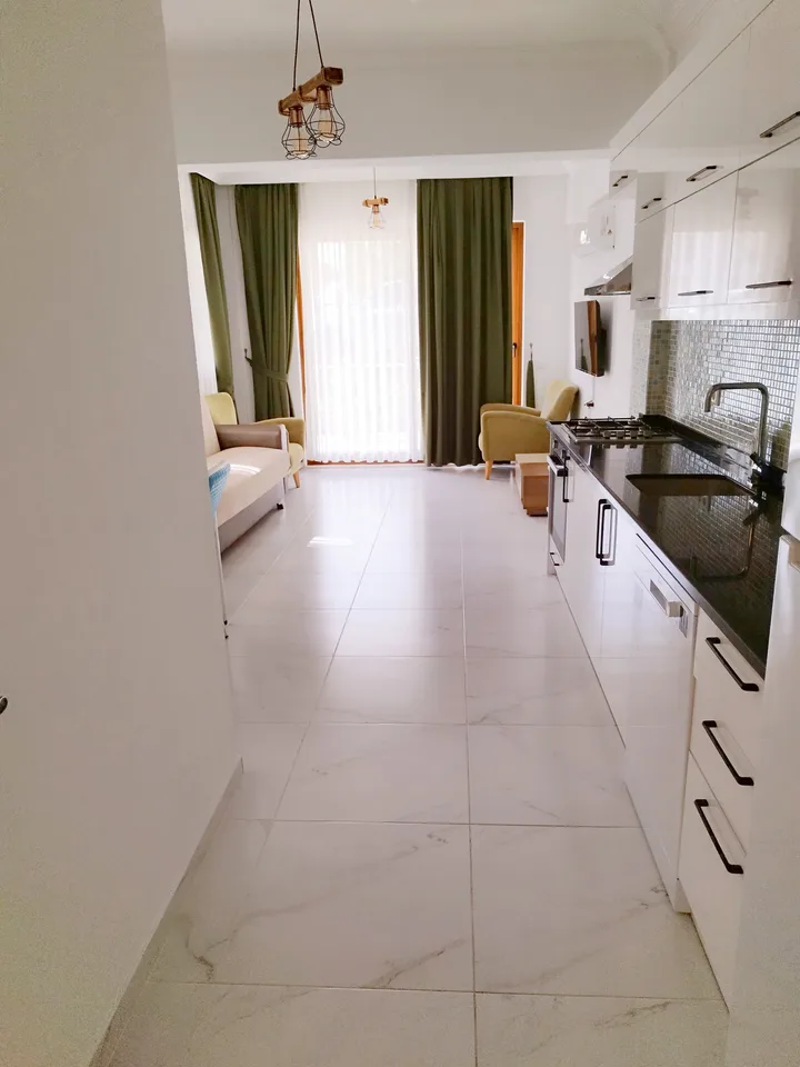 Kaş merkezi, avlulu 2+1 rahat daire — fotoğraf 4