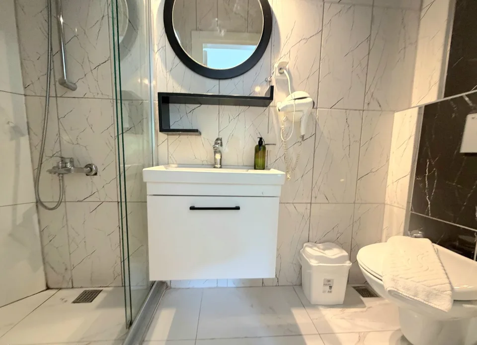 Kaş 'ın Merkezindeki Otelde Çift Kişilik (duble yatak) Balkonlu Standart Oda — fotoğraf 4