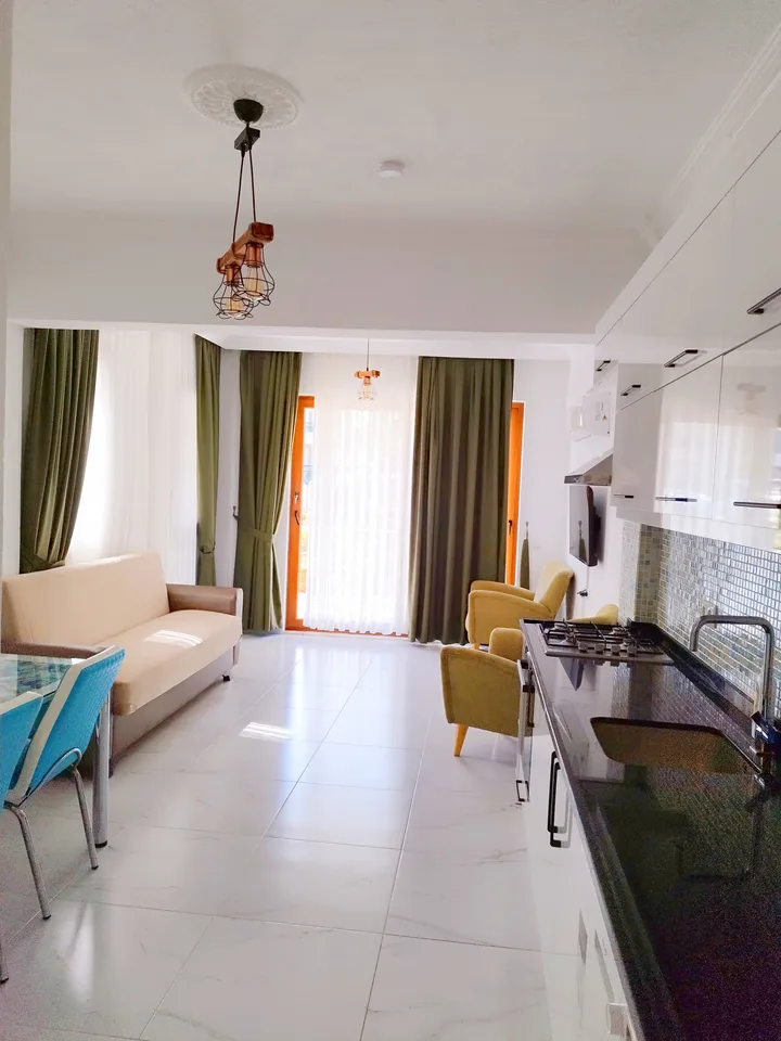 Kaş merkezi, avlulu 2+1 rahat daire — fotoğraf 2