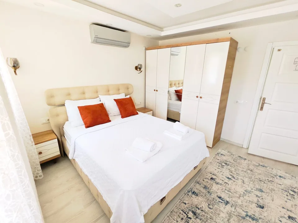 Kas Churchill 2+1 apartments with sea view and jacuzzi — photo 4